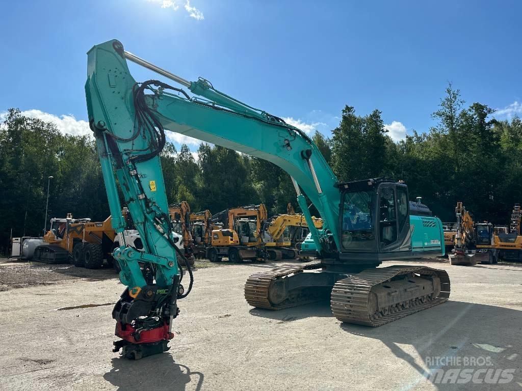 Kobelco SK 300 LC-11 Paletli ekskavatörler