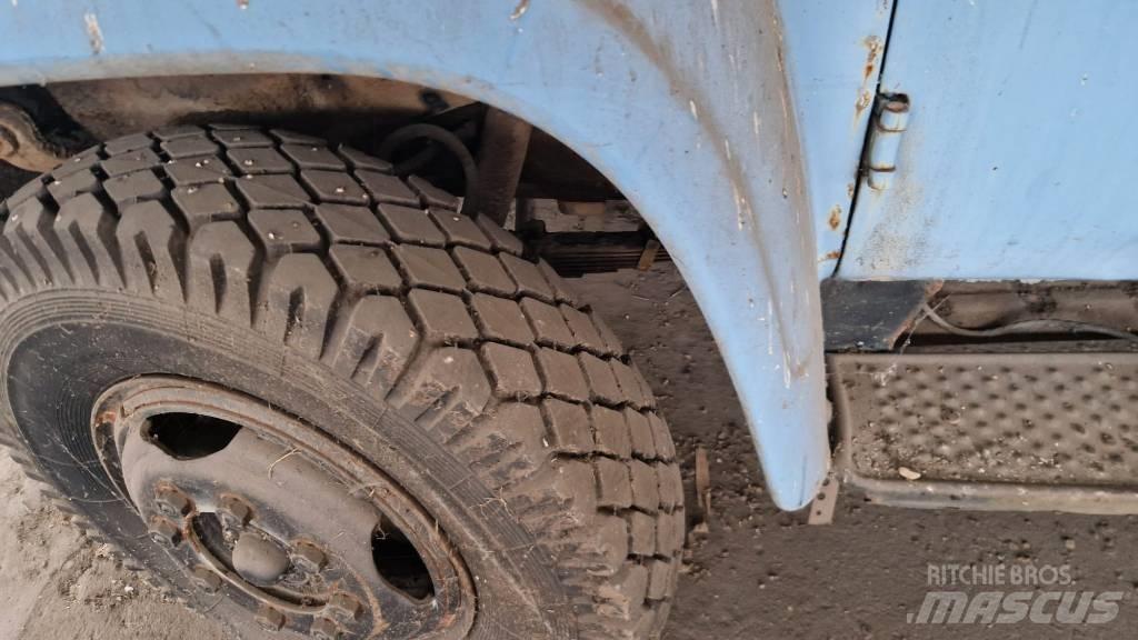 ZIL 496210 Damperli kamyonlar