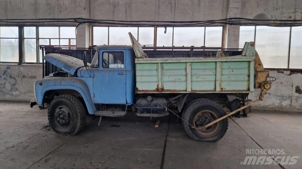 ZIL 496210 Damperli kamyonlar