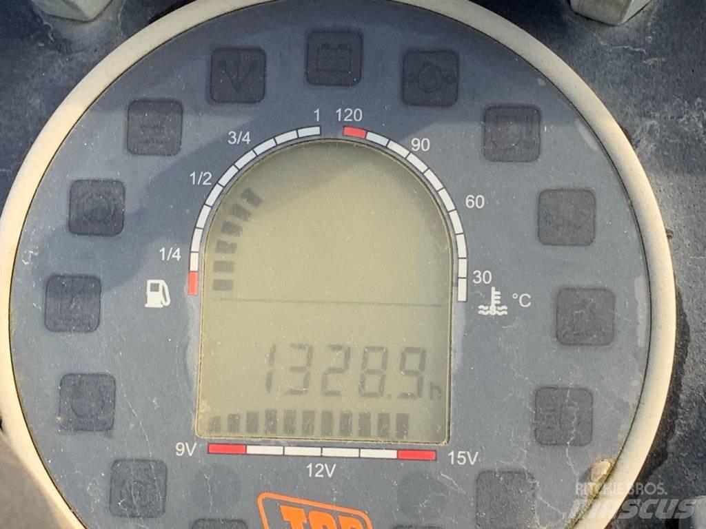 JCB VMT 260 Çift tamburlu silindirler