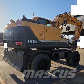Hyundai Robex 140 W Lastik tekerli ekskavatörler
