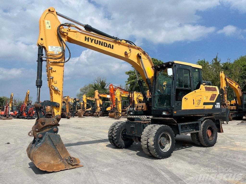 Hyundai HW140 Lastik tekerli ekskavatörler