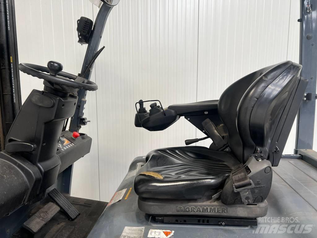 Toyota 8FBMT25 Elektrikli forkliftler