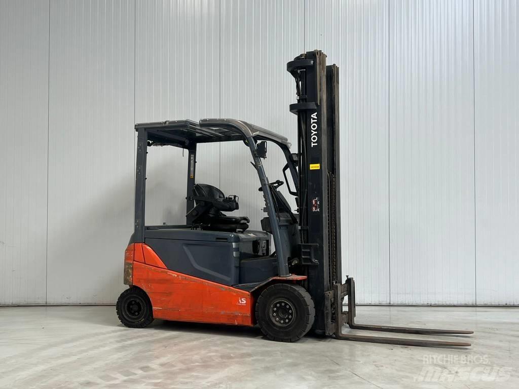 Toyota 8FBMT25 Elektrikli forkliftler