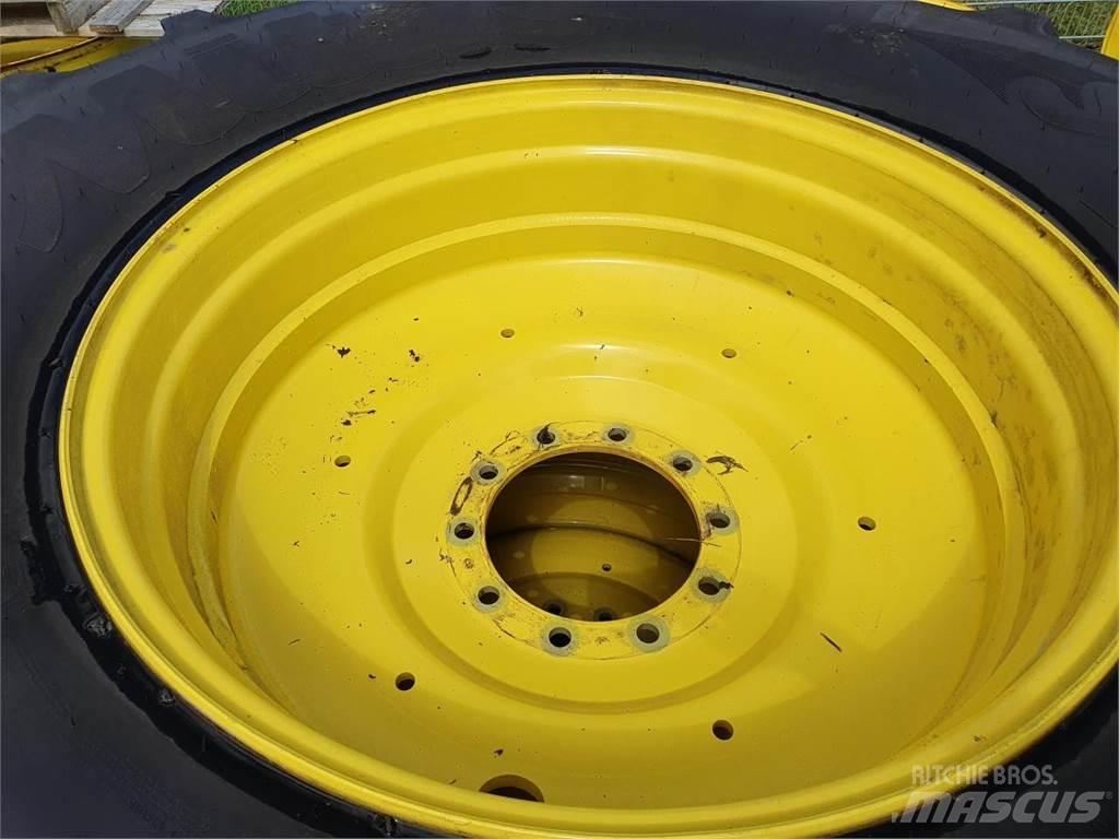 Mitas 650/85R38 x2 Tekerlekler