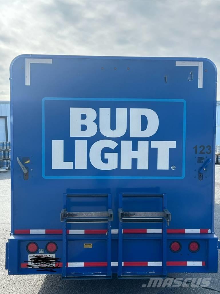 Mickey 22 Bay İçecek römorkları