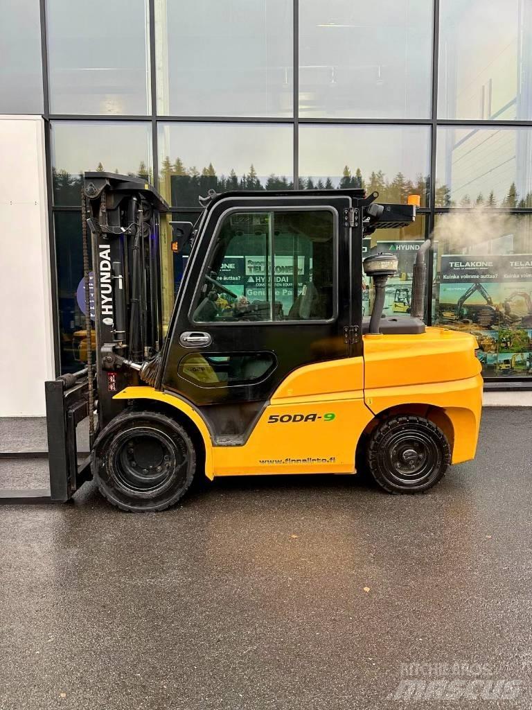 Hyundai 50DA-9 Dizel forkliftler