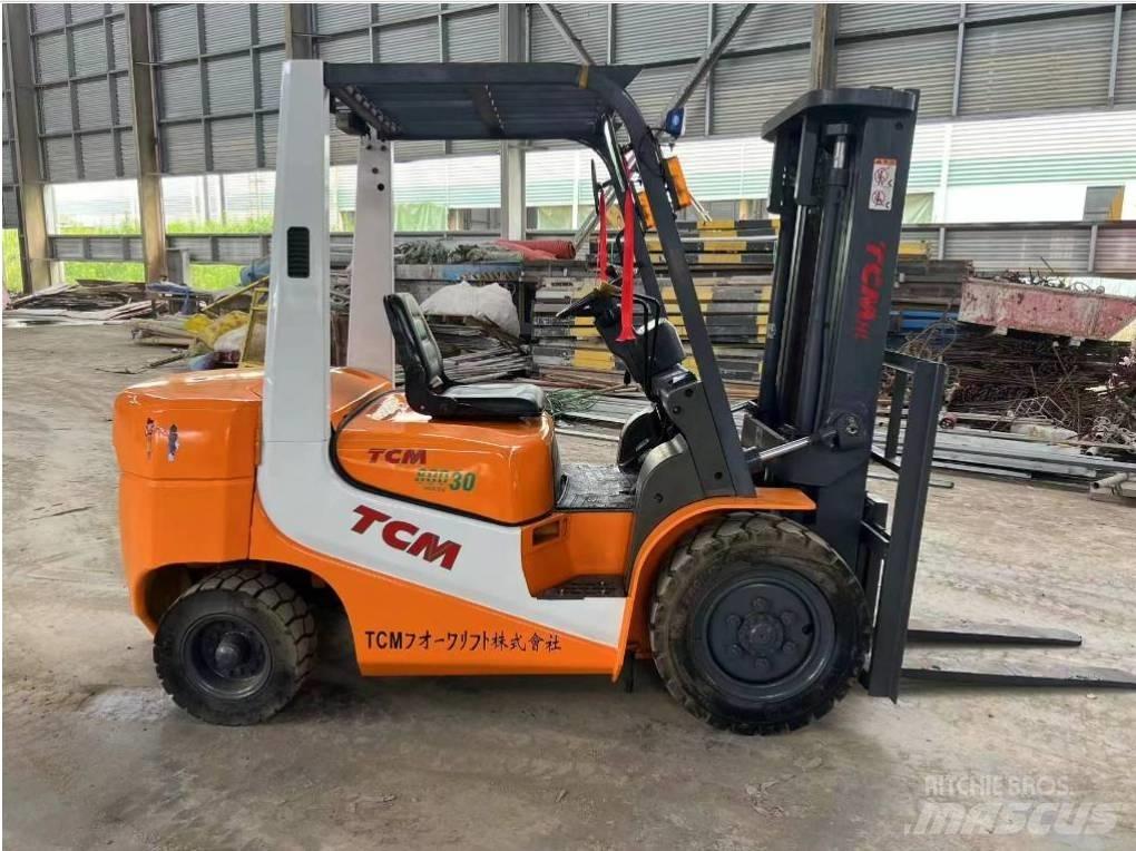 TCM FD 30 Dizel forkliftler