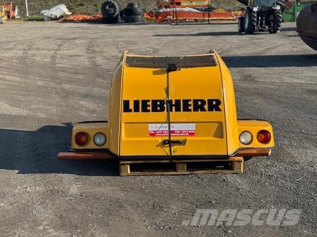 Liebherr L 524 BODY Saseler