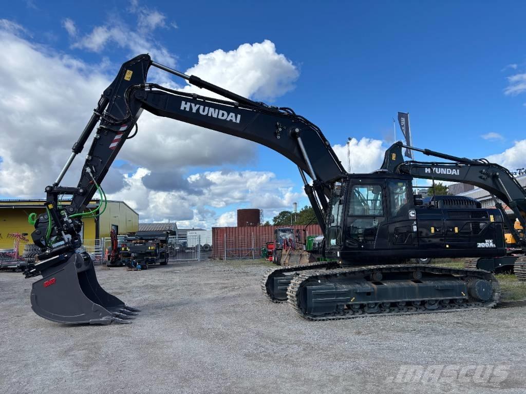 Hyundai HX300A L Paletli ekskavatörler