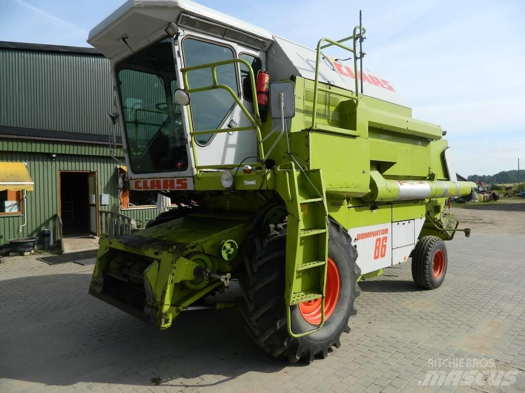 CLAAS Dominator 86 Biçerdöverler