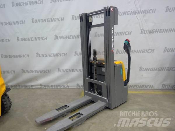 Jungheinrich EJC 112 Yaya kumandali istif makinasi