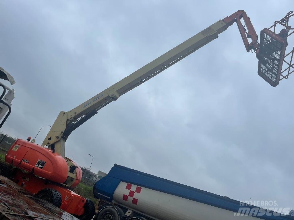 JLG 860 SJ Teleskopik personel platformları