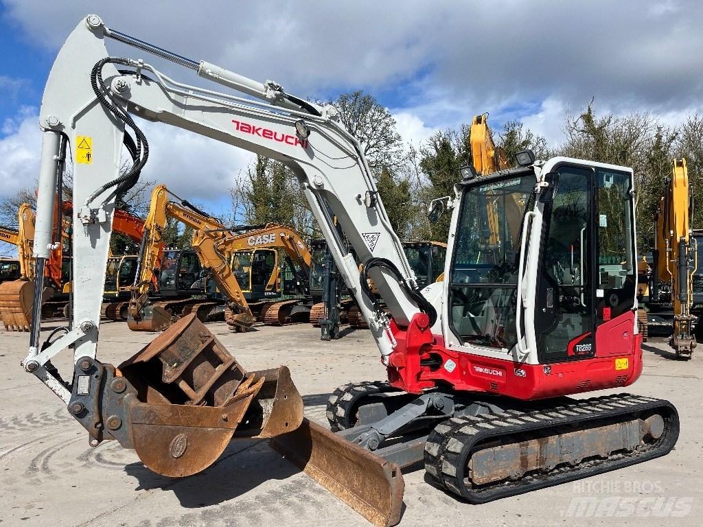 Takeuchi TB260 Mini ekskavatörler, 7 tona dek
