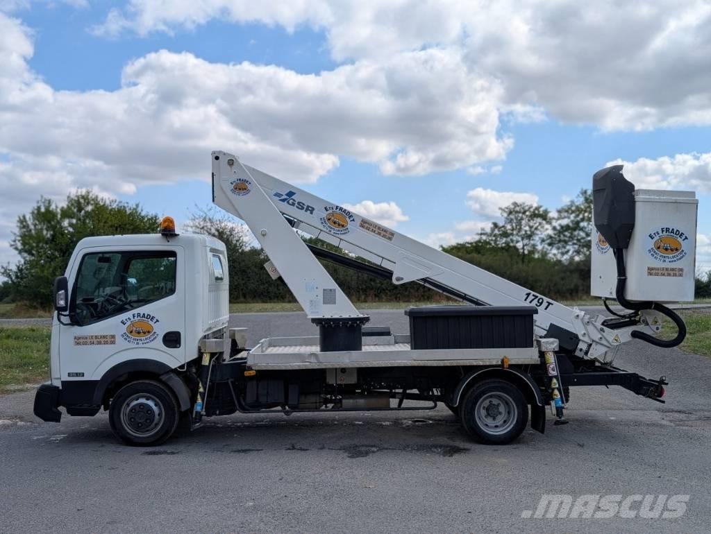 Nissan NT400 Araç üstü platformlar