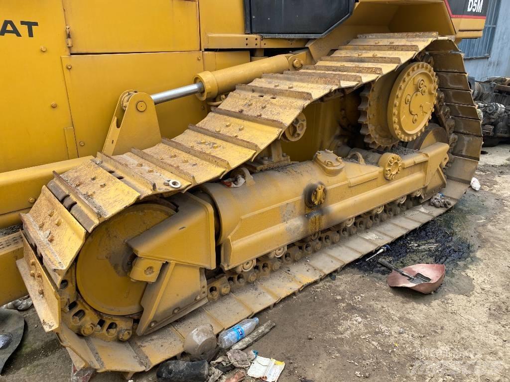 CAT D 5 M LGP Paletli dozerler