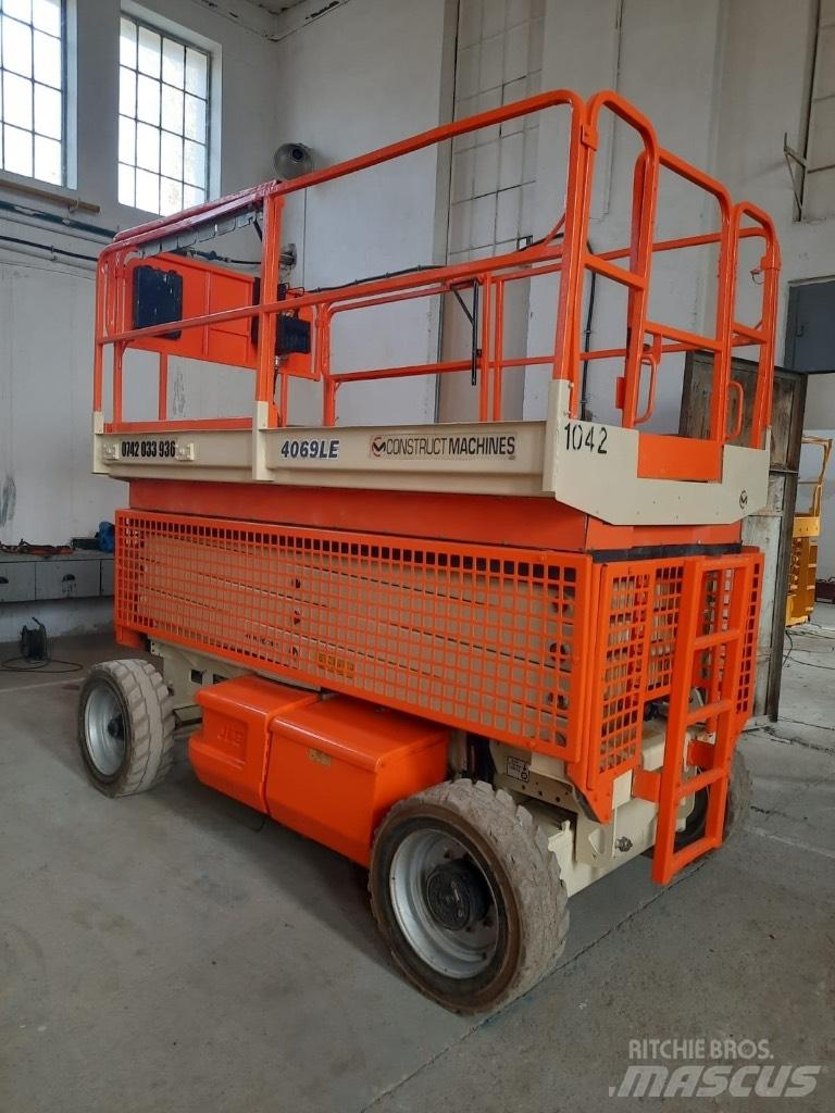 JLG 4069 LE Makasli platformlar