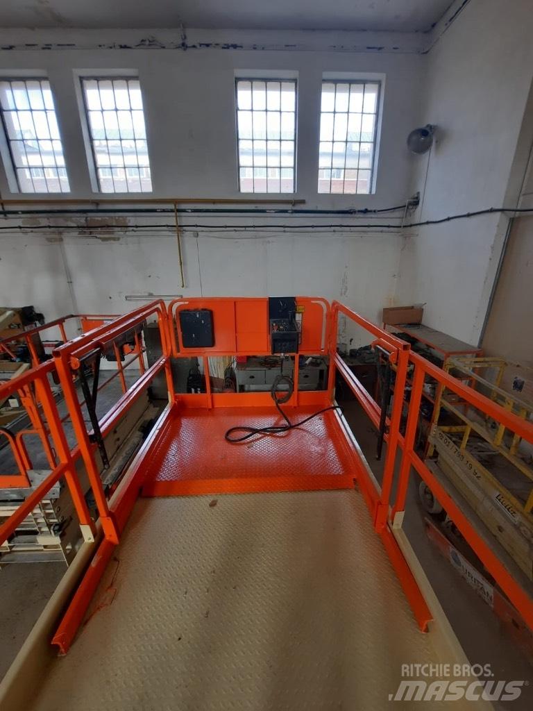 JLG 4069 LE Makasli platformlar