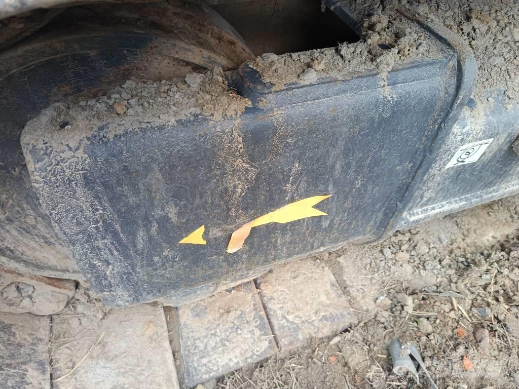 Volvo EC 210 B Paletli ekskavatörler