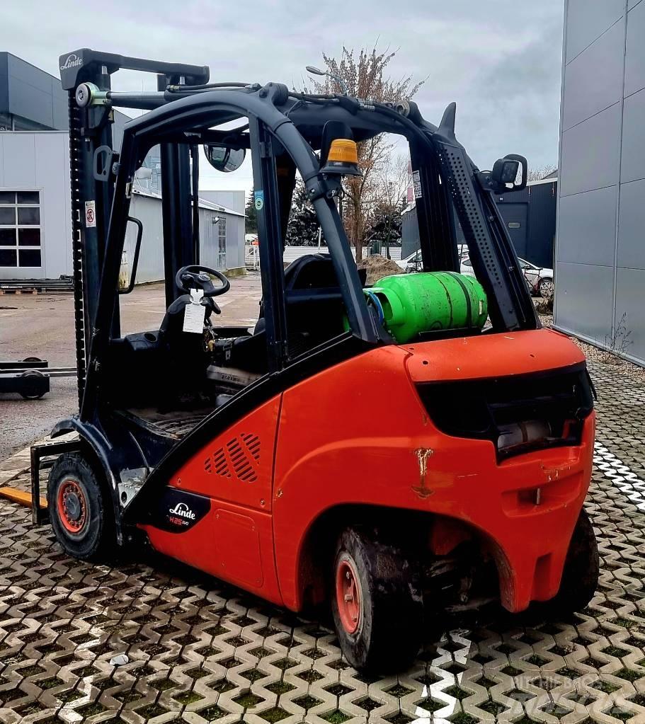 Linde H 25 T - 02 LPG'li forkliftler