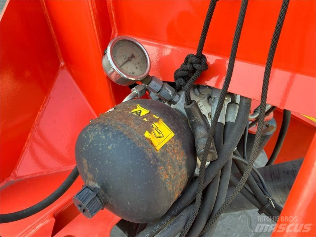 Kuhn GMD 8730FF Diskli çayir biçme makinasi