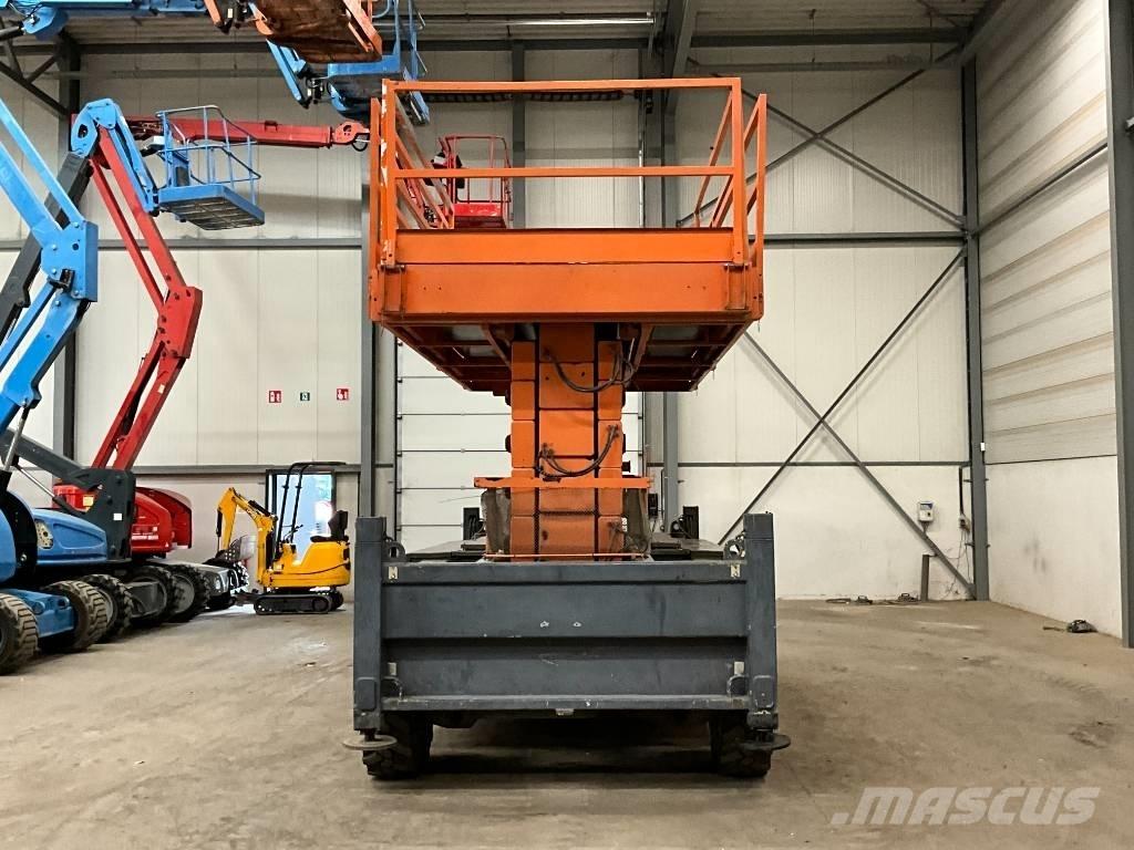 JLG 245-25 Makasli platformlar