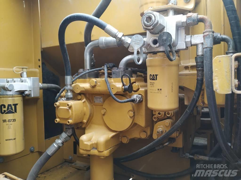 CAT 320 D Paletli ekskavatörler