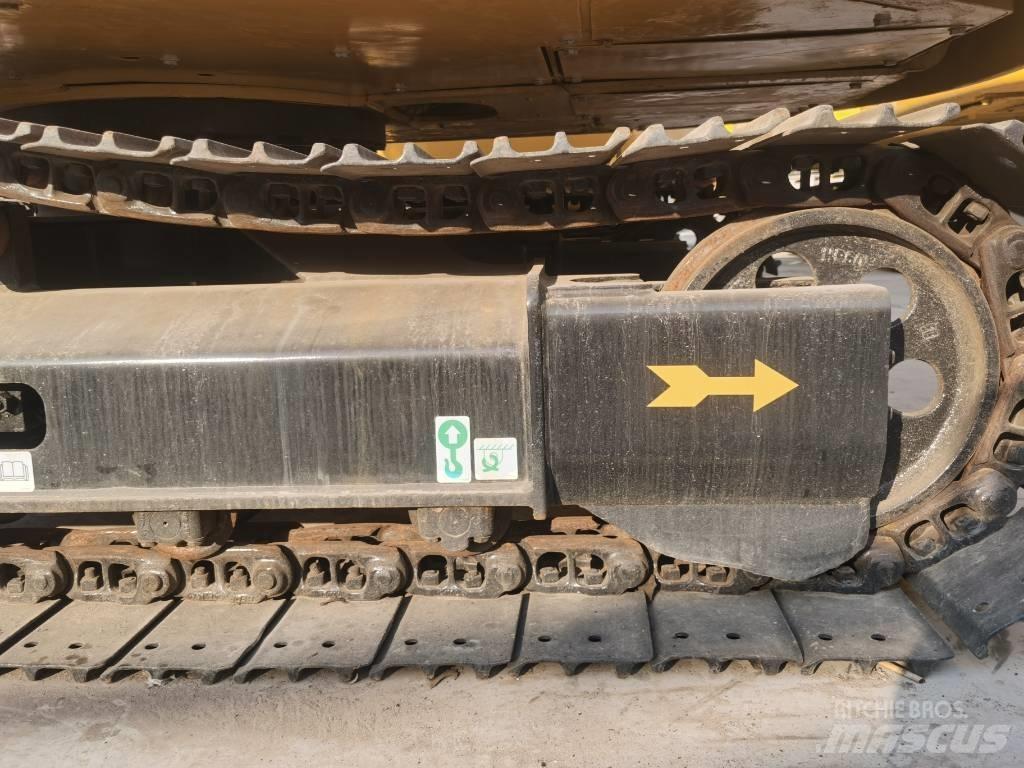 CAT 307E Paletli ekskavatörler
