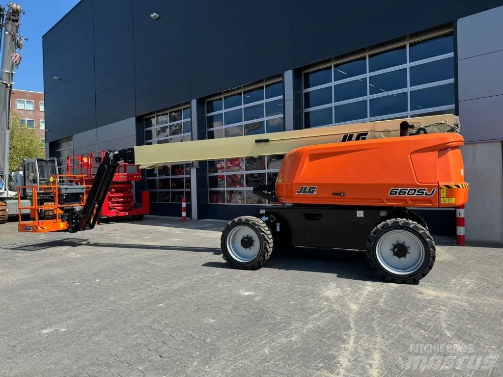JLG 660SJ Teleskopik personel platformları