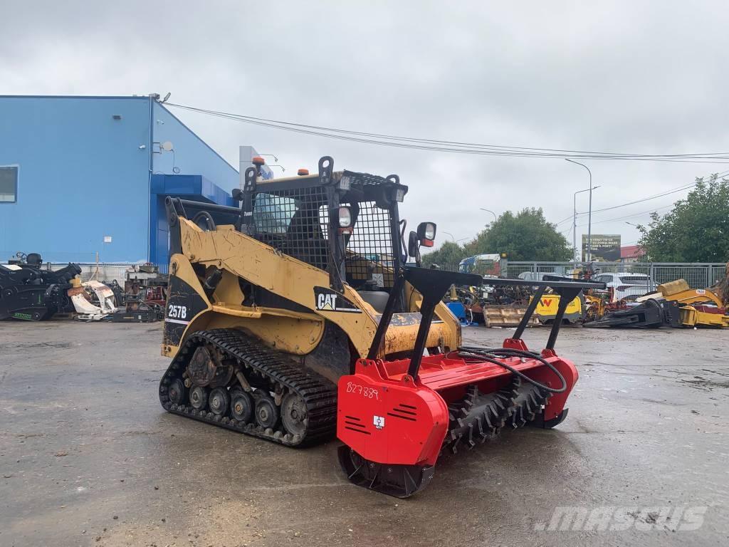 CAT 257 B Skid steer loderler