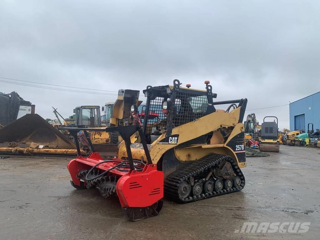 CAT 257 B Skid steer loderler