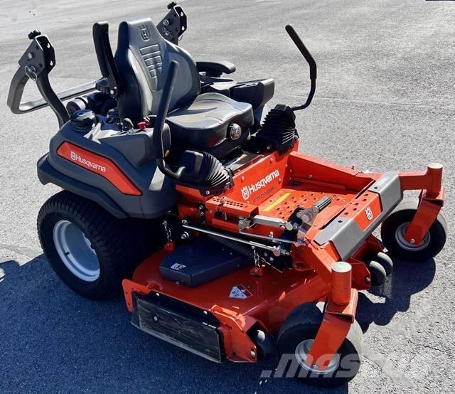 Husqvarna Z560X Sıfır dönüşlü çim biçme makineleri