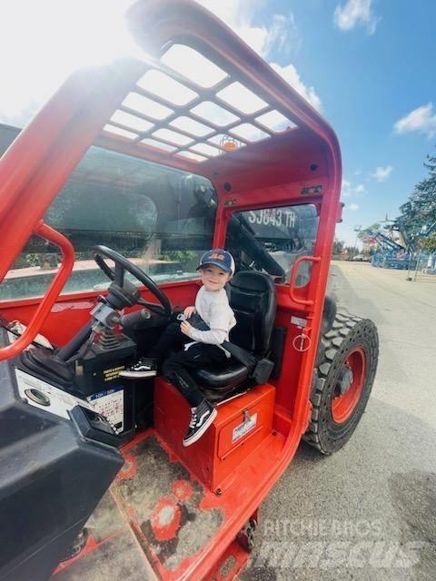SkyJack SJ 843 Arazi tipi forklift