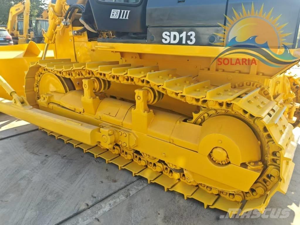 Shantui SD 13 Paletli dozerler