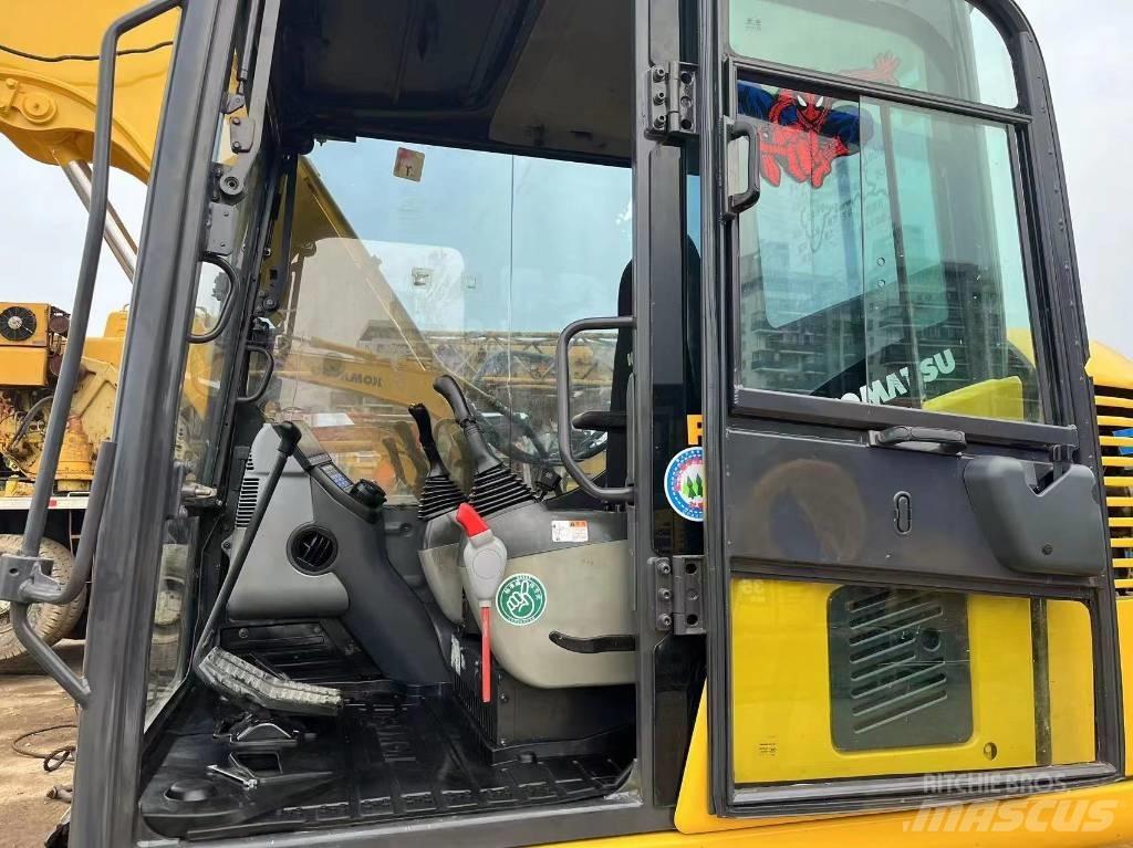 Komatsu PC70-8 Paletli ekskavatörler
