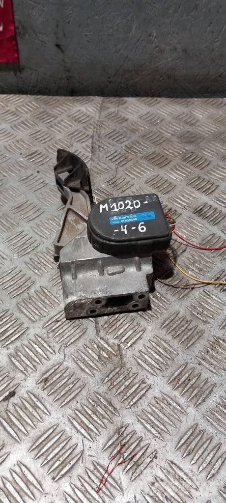 MAN TGA    81259706094 Kabinler