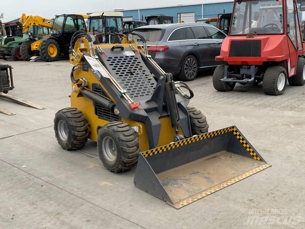 KingKong XG360 Skid steer loderler