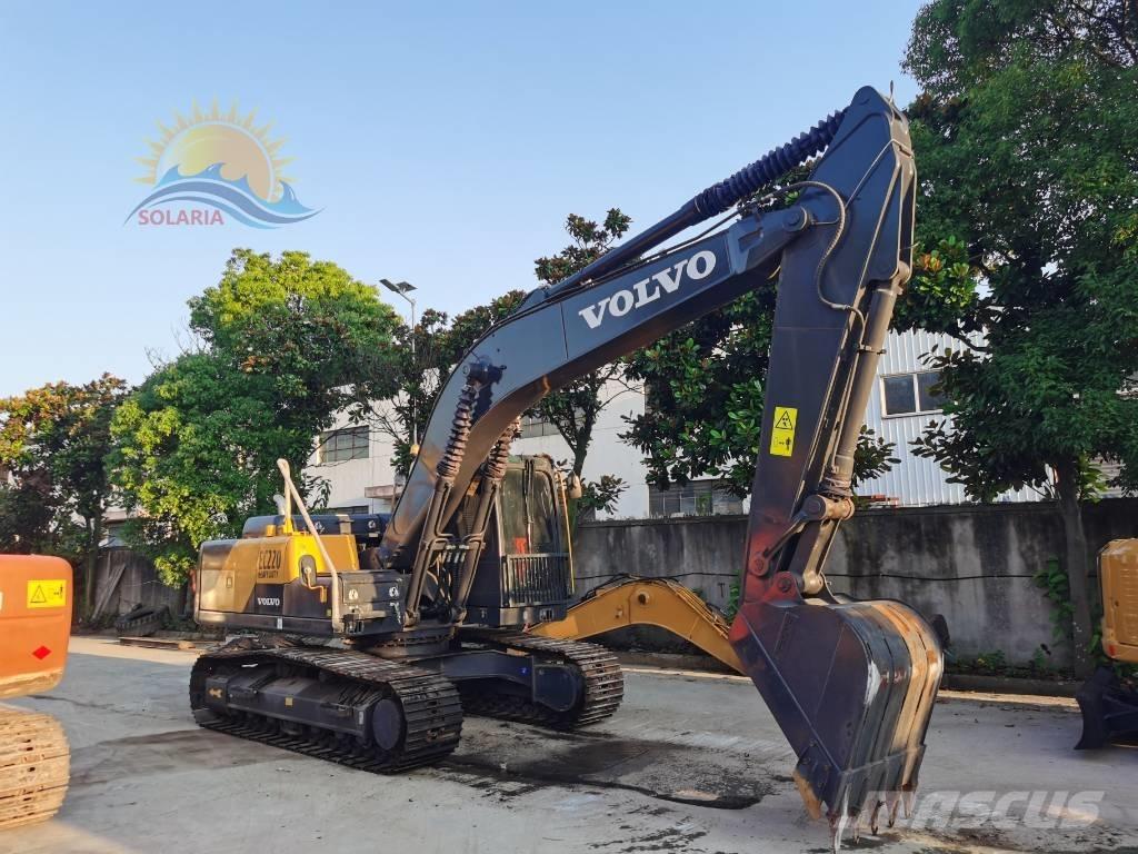 Volvo EC 220 Paletli ekskavatörler