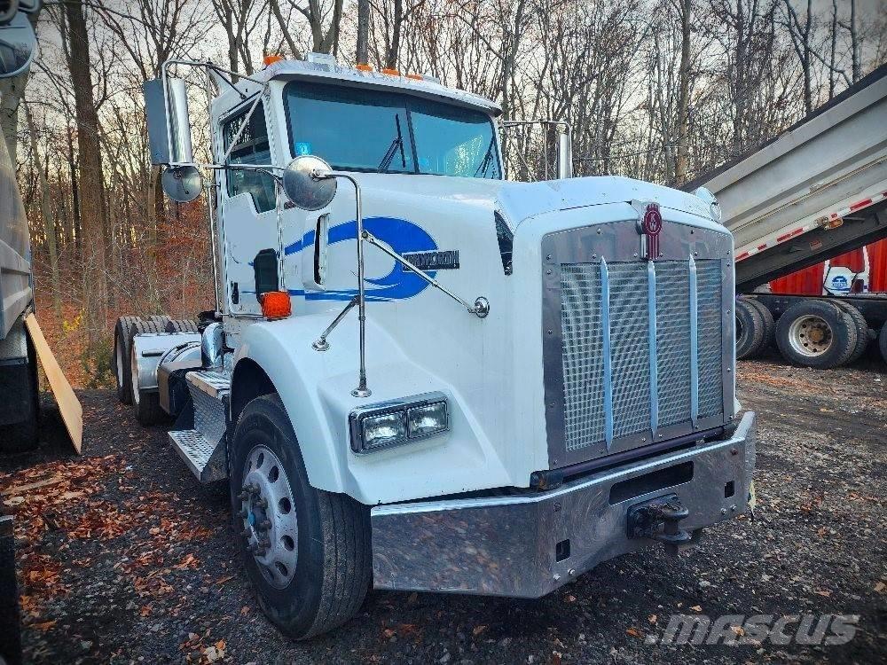 Kenworth T 800 B Çekiciler