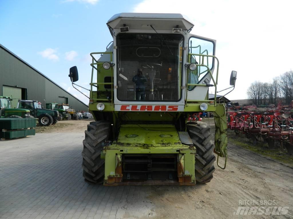 CLAAS Dominator 86 Biçerdöverler