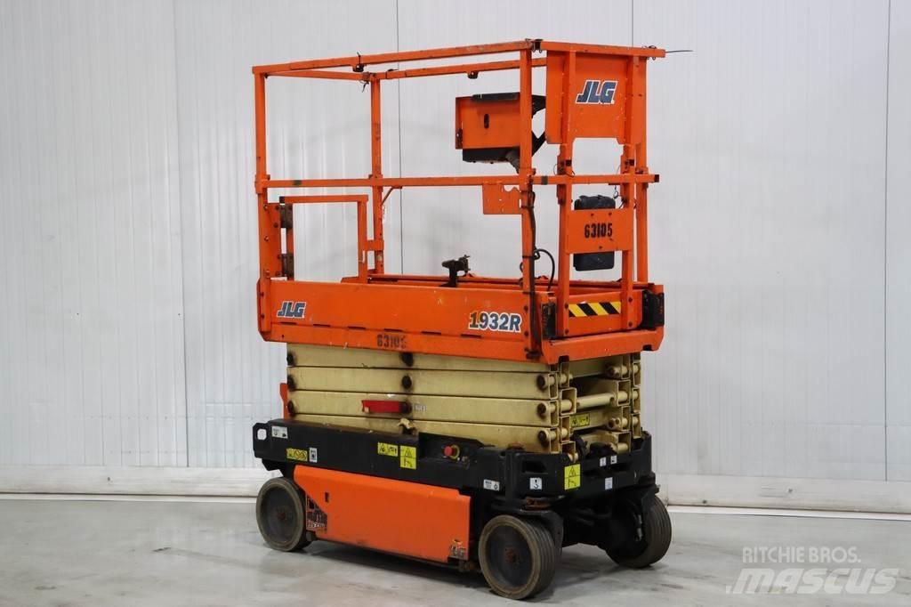 JLG 1932R Makasli platformlar
