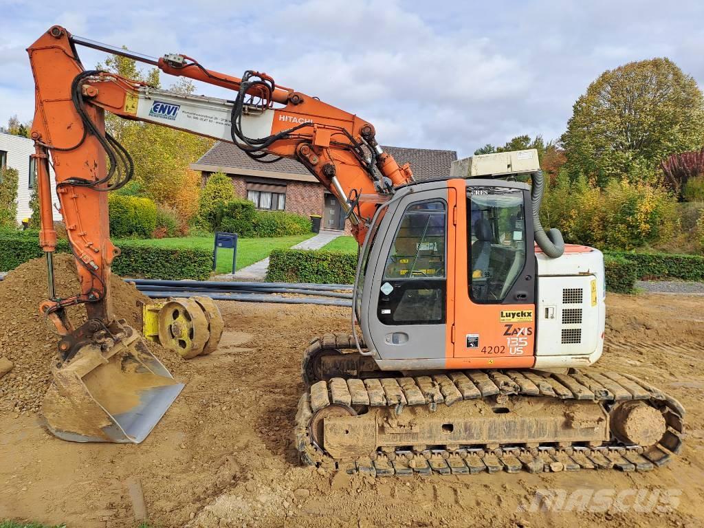 Hitachi ZX135US Paletli ekskavatörler