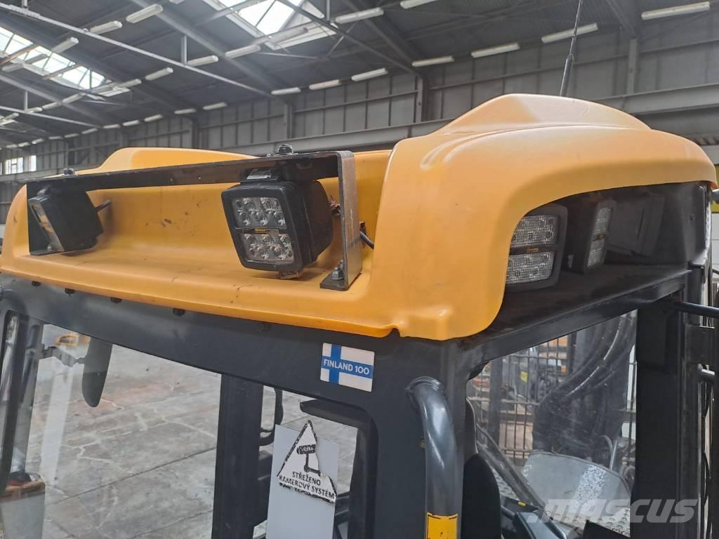 Ponsse Buffalo 8W Tomruk yükleyici traktörler