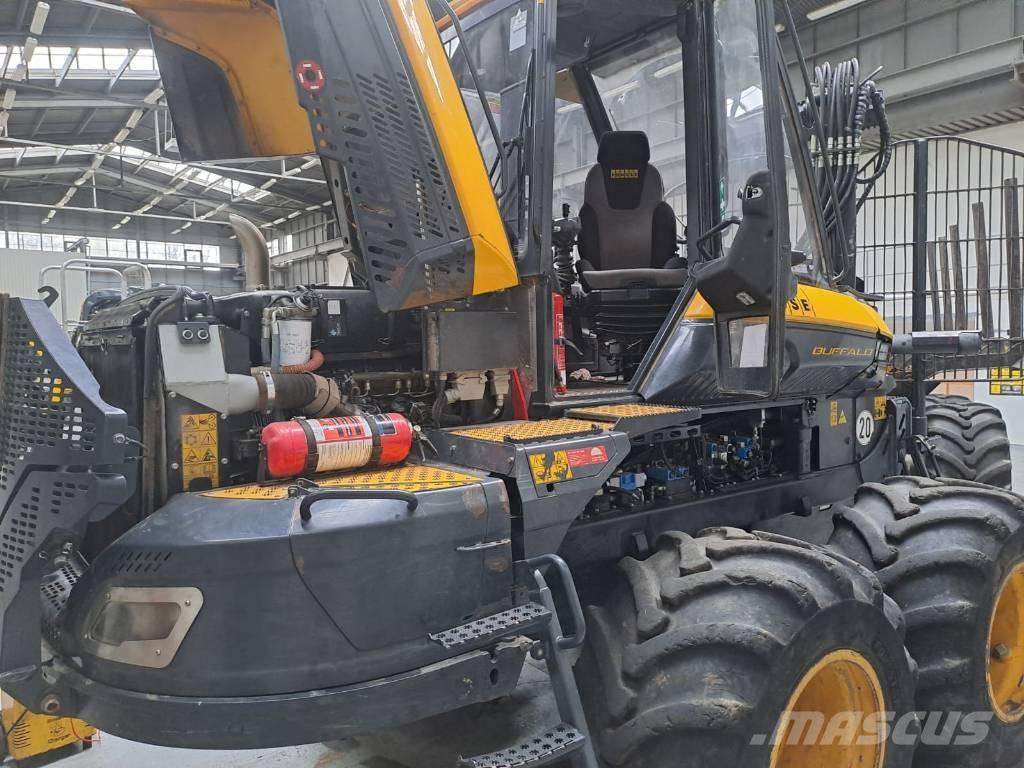 Ponsse Buffalo 8W Tomruk yükleyici traktörler