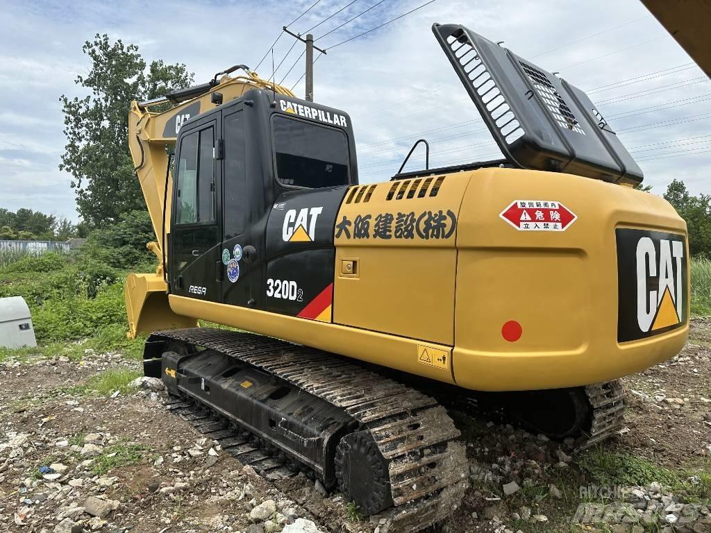 CAT 320 D Paletli ekskavatörler
