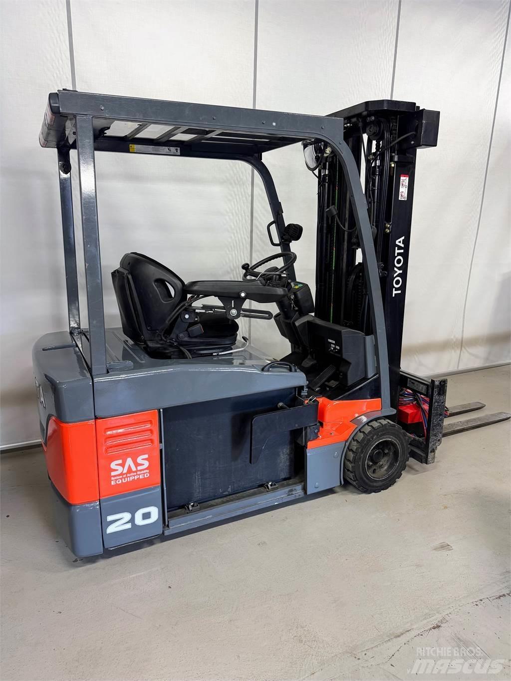 Toyota 7FBEF20 Elektrikli forkliftler