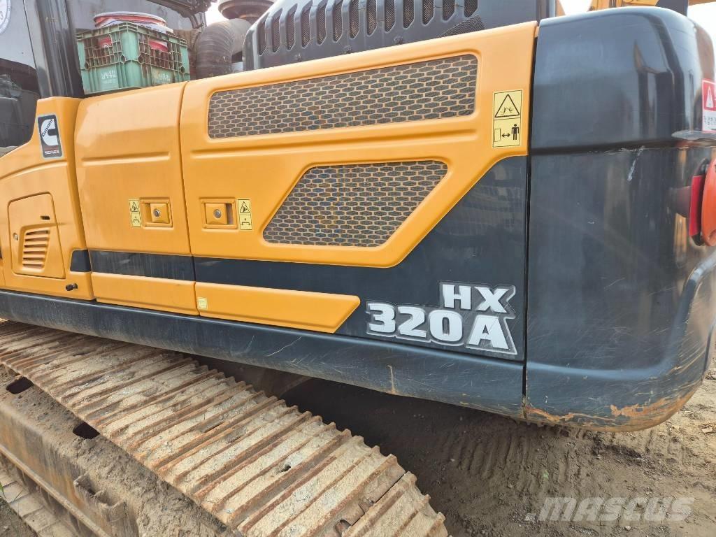 Hyundai HX320A Paletli ekskavatörler