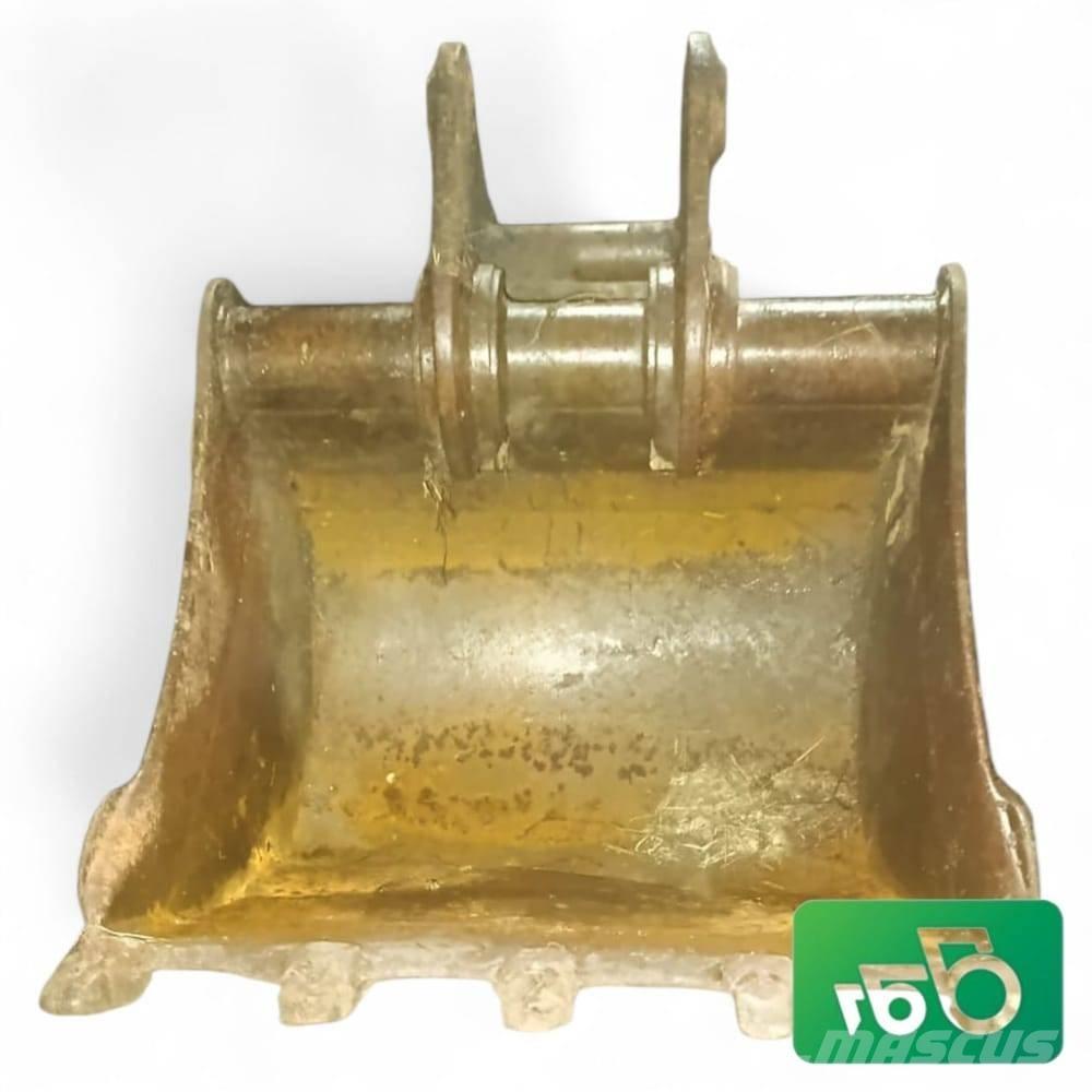 JCB 3CX 750mm Bucket Saseler