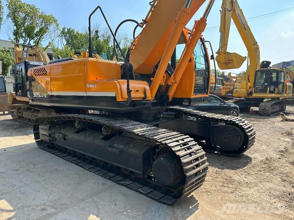 Hyundai R305-9 Paletli ekskavatörler