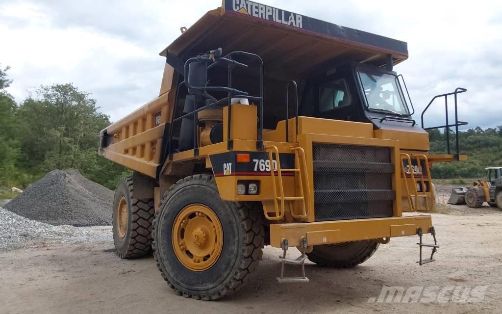 CAT 769 C Yol disi kaya kamyonu